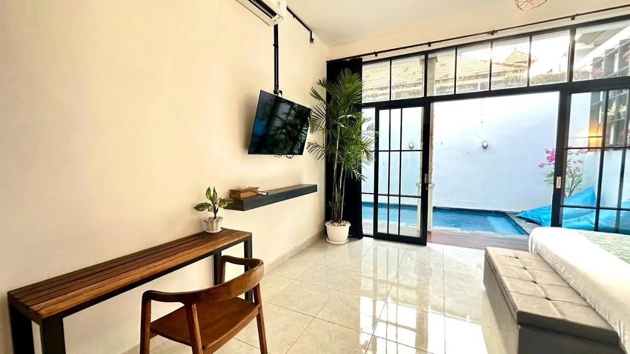 2 Bedrooms Villa Petitenget Private Pool スミニャック